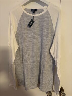 Express Two-Tone Gray Heather & White Raglan Long Sleeve Top